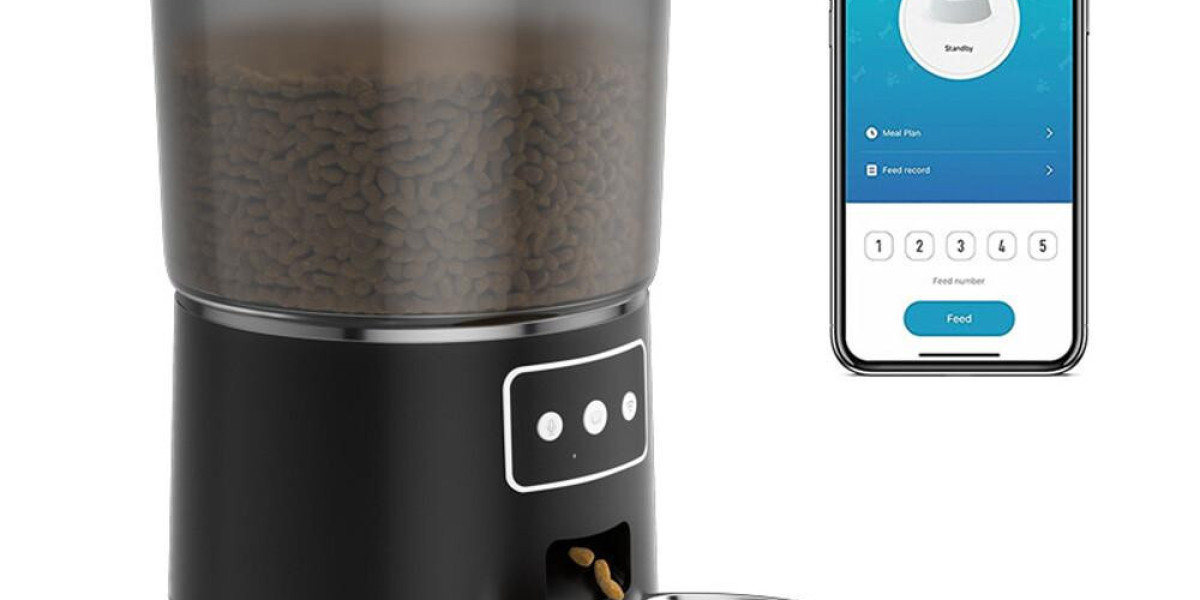 Pawtechpet Intelligent Pet Food Dispenser: Innovation Meets Compassion